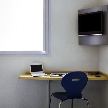 Ibis Budget Bezons Zewnętrze zdjęcie