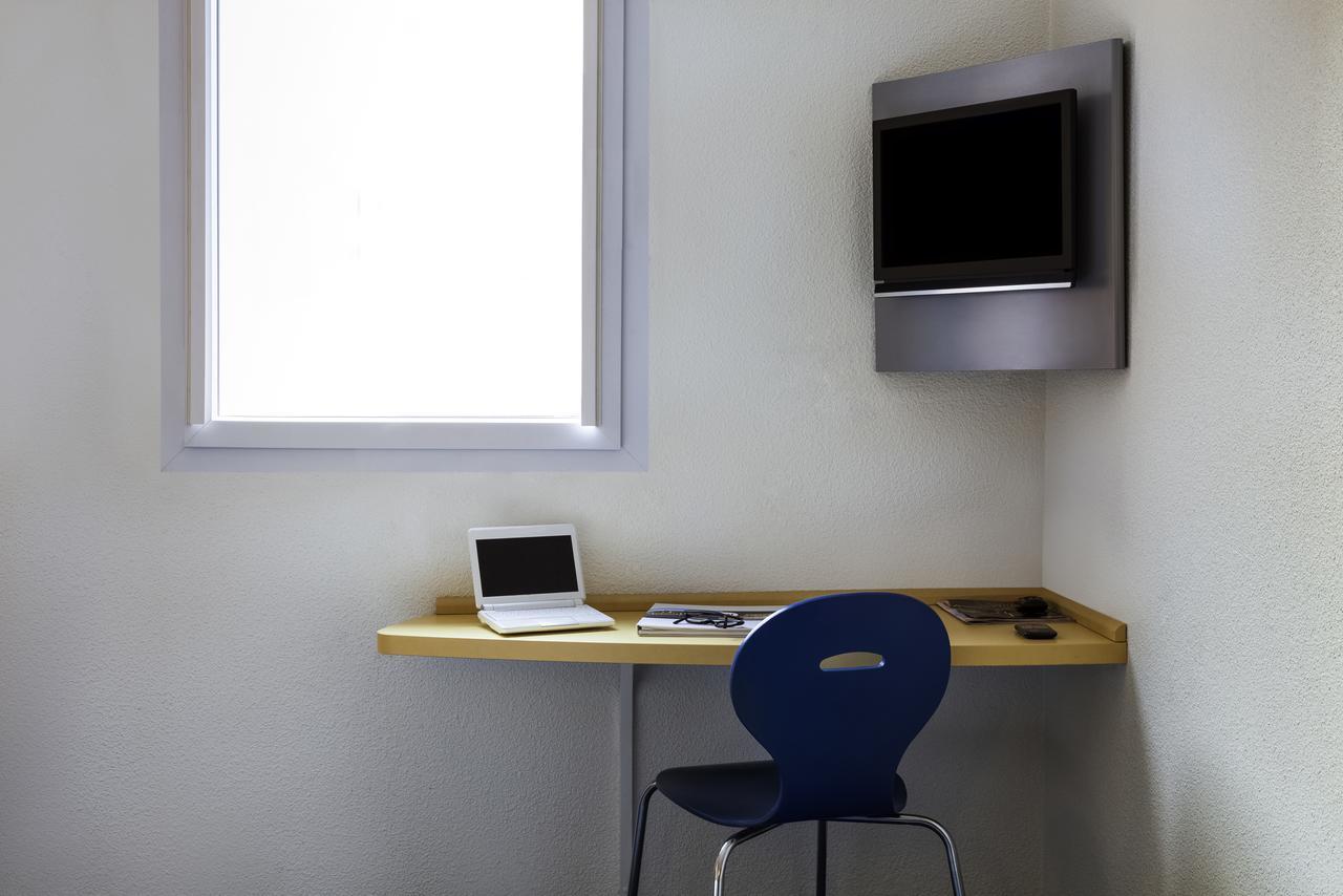 Ibis Budget Bezons Zewnętrze zdjęcie